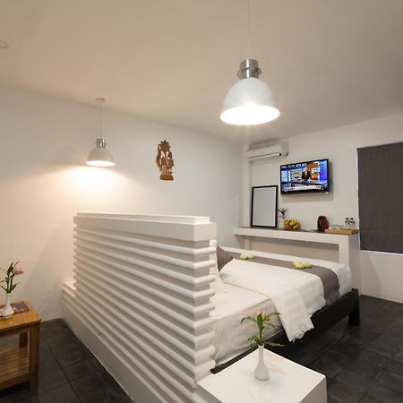 Ashia Hotel & Lounge Siem Reap Bagian luar foto