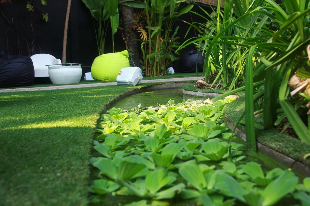 Ashia Hotel & Lounge Siem Reap Bagian luar foto