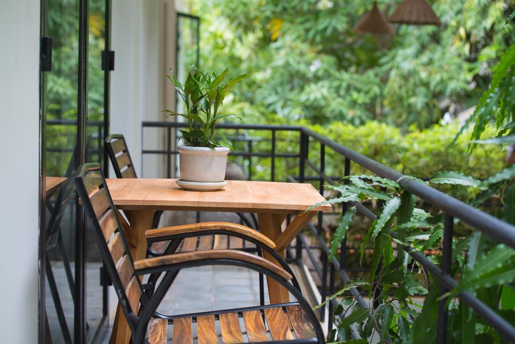 Ashia Hotel & Lounge Siem Reap Bagian luar foto