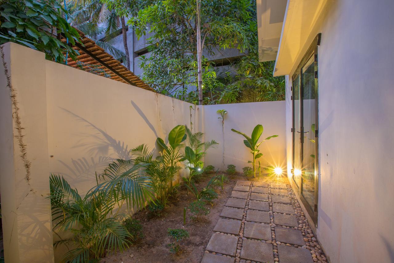 Ashia Hotel & Lounge Siem Reap Bagian luar foto
