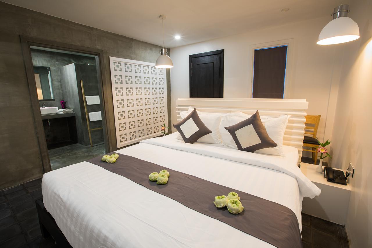 Ashia Hotel & Lounge Siem Reap Bagian luar foto