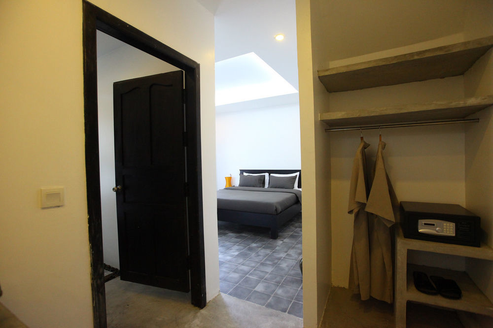 Ashia Hotel & Lounge Siem Reap Bagian luar foto