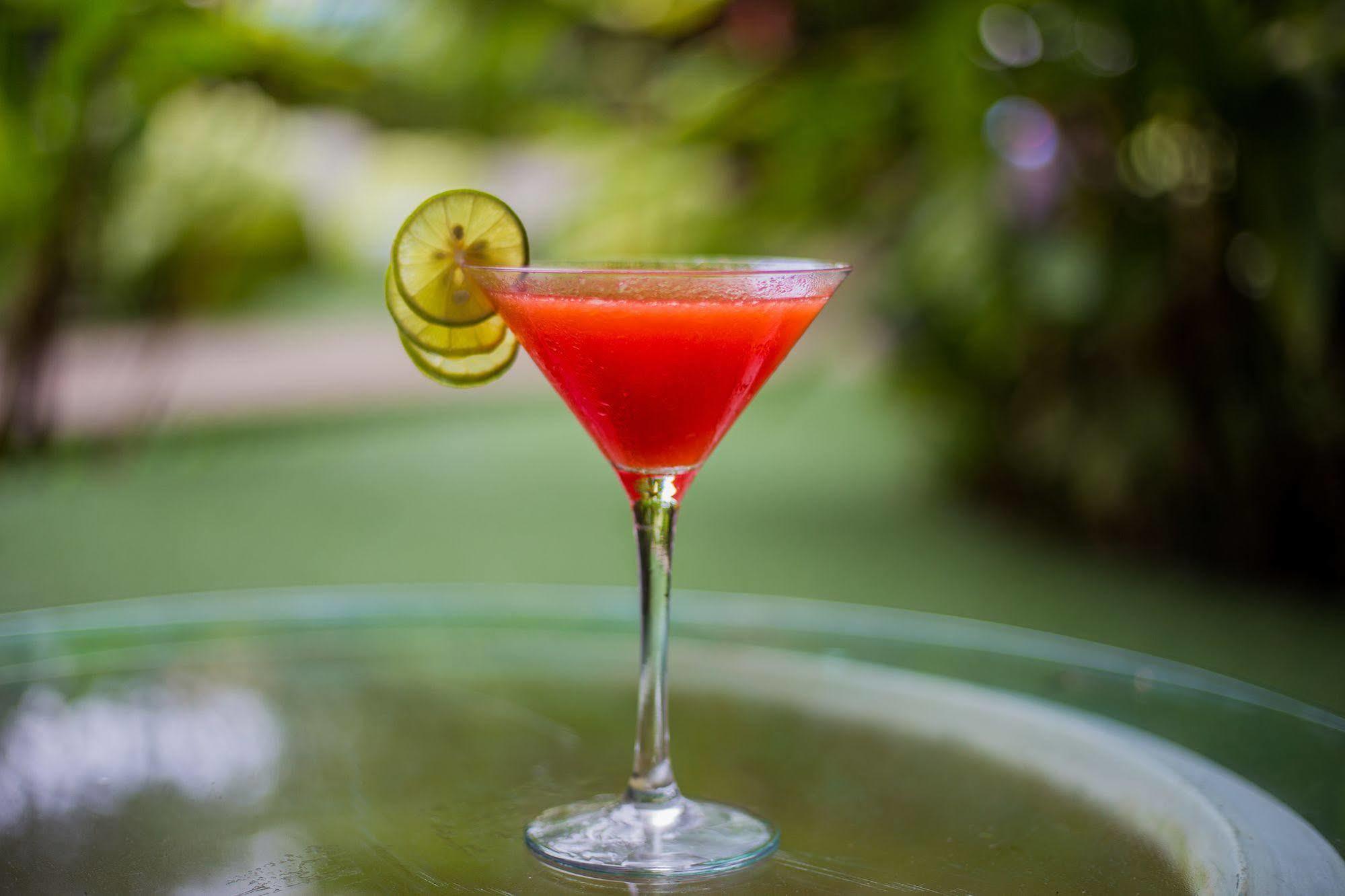 Ashia Hotel & Lounge Siem Reap Bagian luar foto