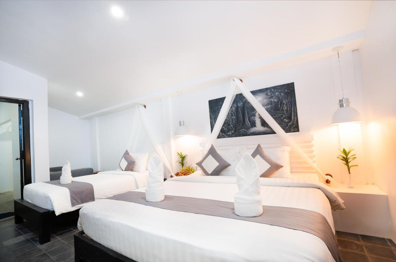 Ashia Hotel & Lounge Siem Reap Bagian luar foto
