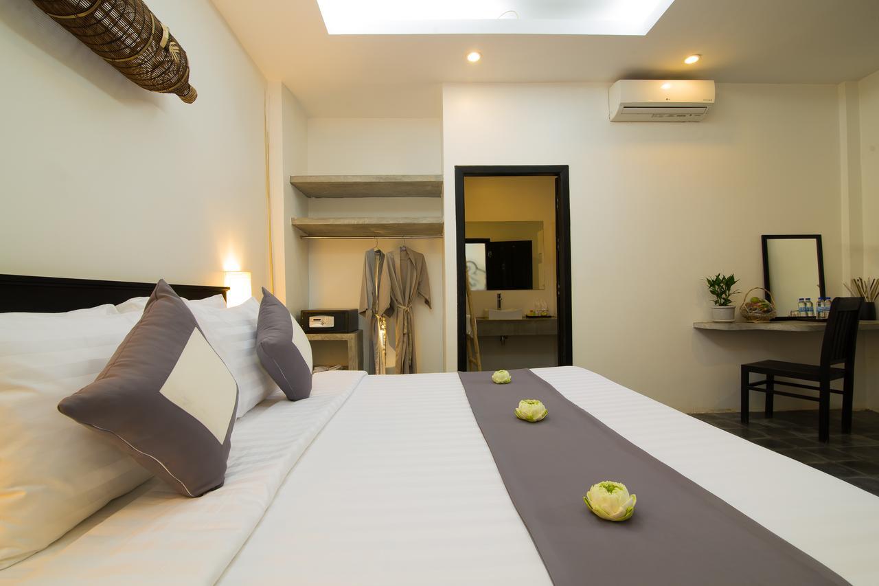 Ashia Hotel & Lounge Siem Reap Bagian luar foto